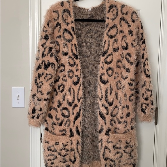 one Size Sweaters - Super Soft Cheetah Print Cardigan